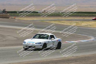 media/Jun-02-2024-CalClub SCCA (Sun) [[05fc656a50]]/Group 3/Race/